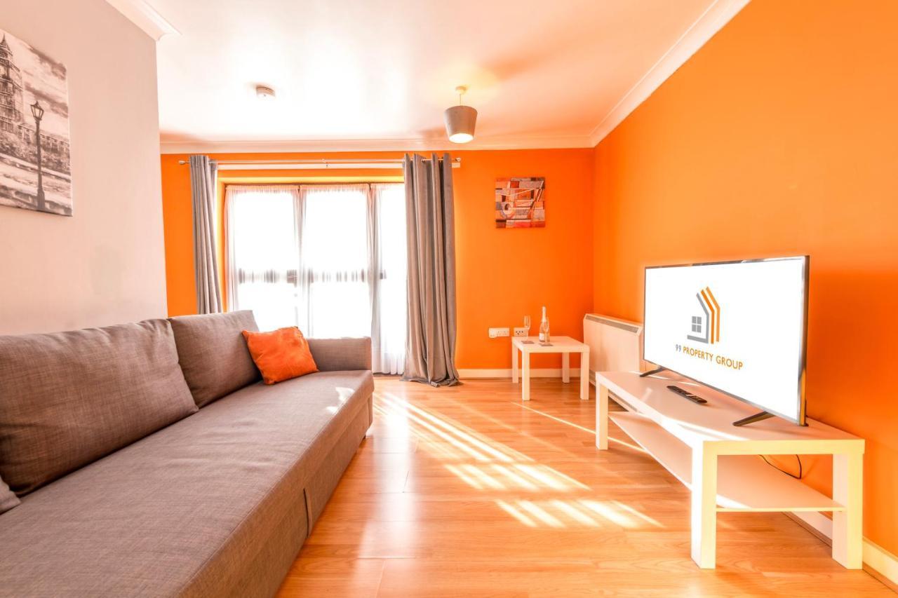 Prime Location - Modern City Apartment! Bristol Bagian luar foto